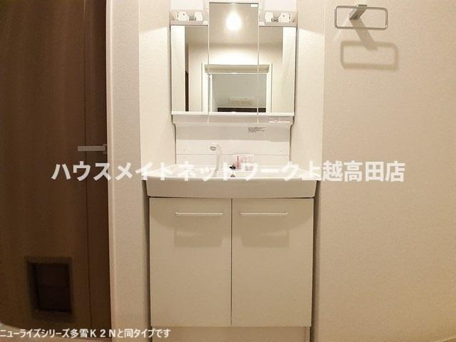ベル　パトリ　Ｂの独立洗面台|洗髪洗面化粧台（参考室内写真ニューライズシリーズ多雪K2Nと同タイプ）