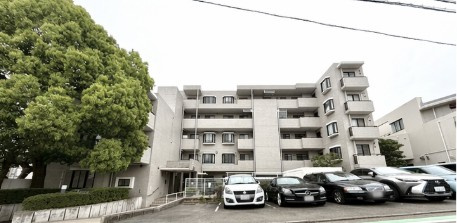 横浜西パーク・ホームズ　の外観|横浜西パーク・ホームズ」は、三井不動産（株）によって1986年2月に竣工された地上5階建てのレジデンスです。