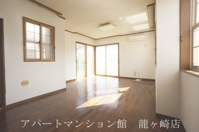 【居間・リビング】 | 南中島町貸家