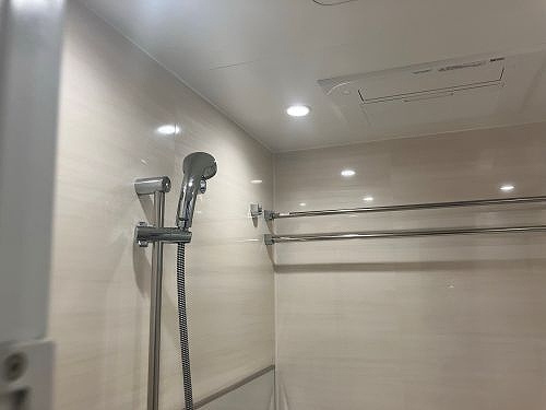 Ｂｒｉｌｌｉａ　Ｔｏｗｅｒ西新の浴室|浴室乾燥機