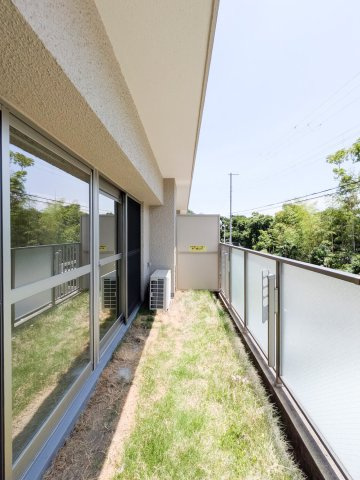 岡本パークマンションの庭