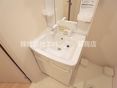 【洗面所】 | アイエム中川 | 忙しい朝には欠かせない洗面所です