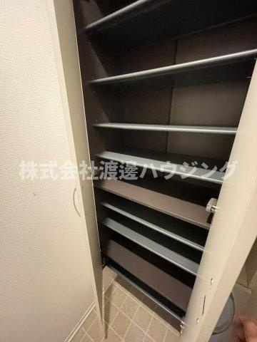 ミッドリバーの収納