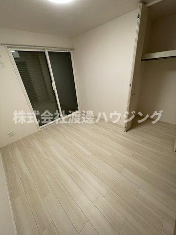 ミッドリバーの寝室