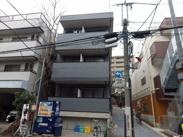 ホワイトヒルズの外観