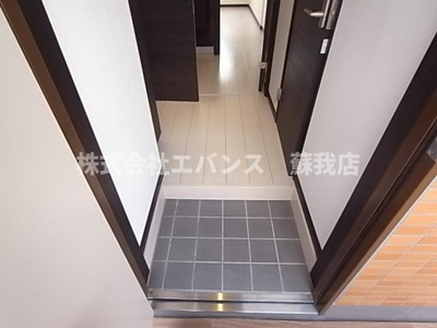 【玄関】 | グラン・プレシアSOGA | 玄関です
