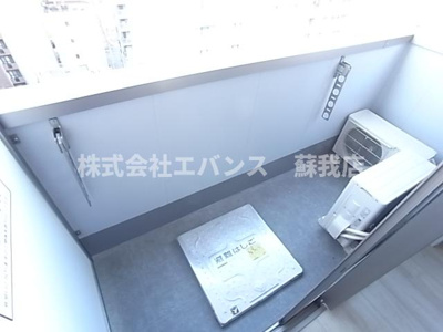 【バルコニー】 | ベルテ千葉中央 | 暖かな日差しのふりそそぐバルコニー