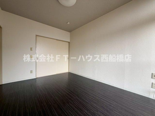 ＫＥ６番館の寝室