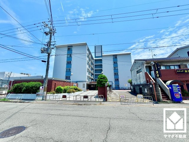 塔南蒔絵ハイツの外観