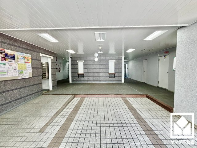 塔南蒔絵ハイツのロビー
