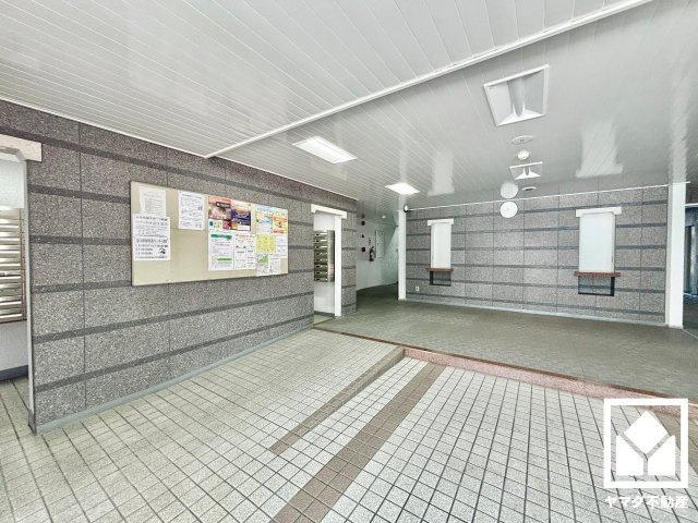 塔南蒔絵ハイツのロビー