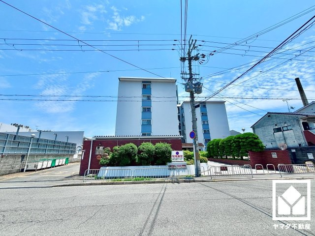 塔南蒔絵ハイツの外観