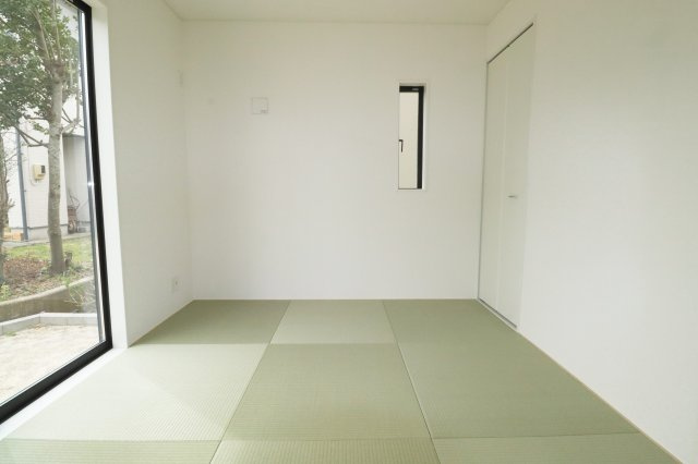 二本松市郭内2丁目　　　　1号棟　　　二本松北小学校、二本松第１中学区の和室