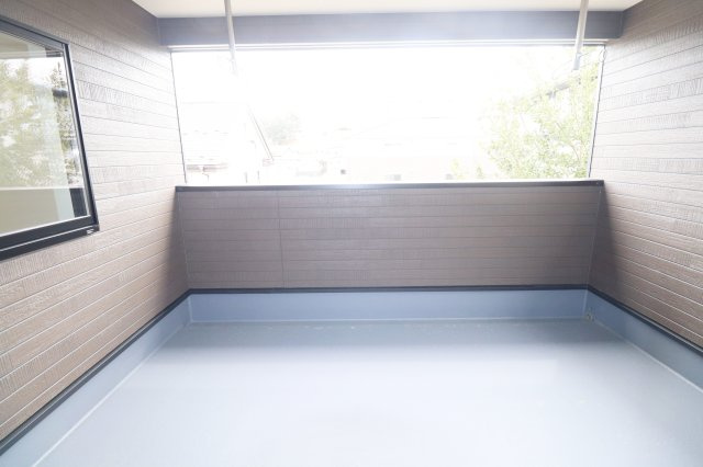 二本松市郭内2丁目　　　　1号棟　　　二本松北小学校、二本松第１中学区のバルコニー