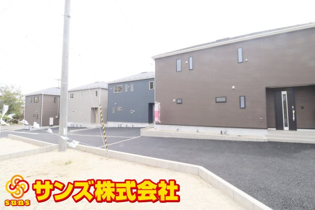 二本松市郭内2丁目　　　　1号棟　　　二本松北小学校、二本松第１中学区の外観|北西側から見た区画全体