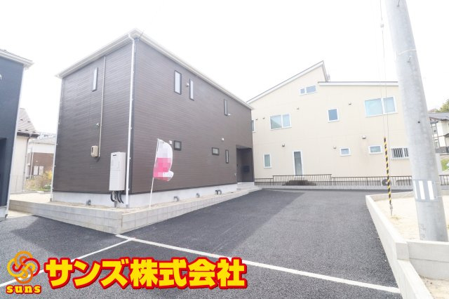 二本松市郭内2丁目　　　　1号棟　　　二本松北小学校、二本松第１中学区の外観|北東側から見た外観