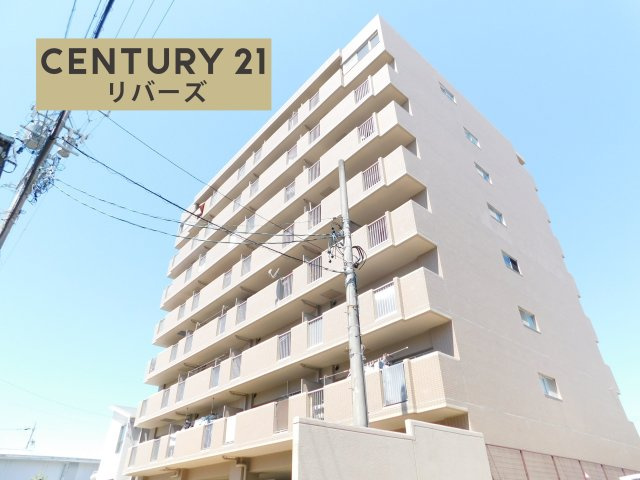 稲沢市国府宮１丁目の中古マンションの外観|内覧希望の方はお気軽にお問い合わせください♪　名鉄名古屋本線「国府宮」駅徒歩６分♪　新規リノベーション物件！　角部屋！　ペット飼育可♪　続き間ＬＤＫ最大２７．３帖！　周辺環境充実！　　