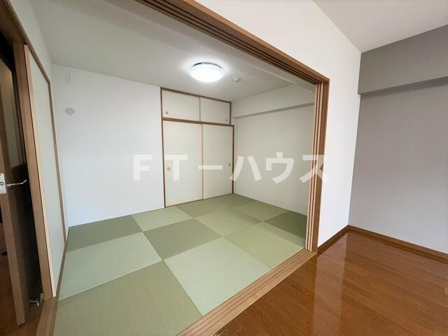 コスモ・ザ・パークス船橋の寝室