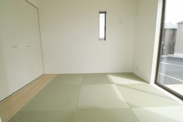 二本松市郭内2丁目　　　　3号棟　　　二本松北小学校、二本松第１中学区の和室