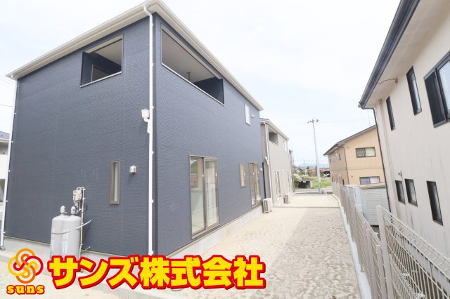 二本松市郭内2丁目　　　　4号棟　　　二本松北小学校、二本松第１中学区の外観|南西側から見た外観