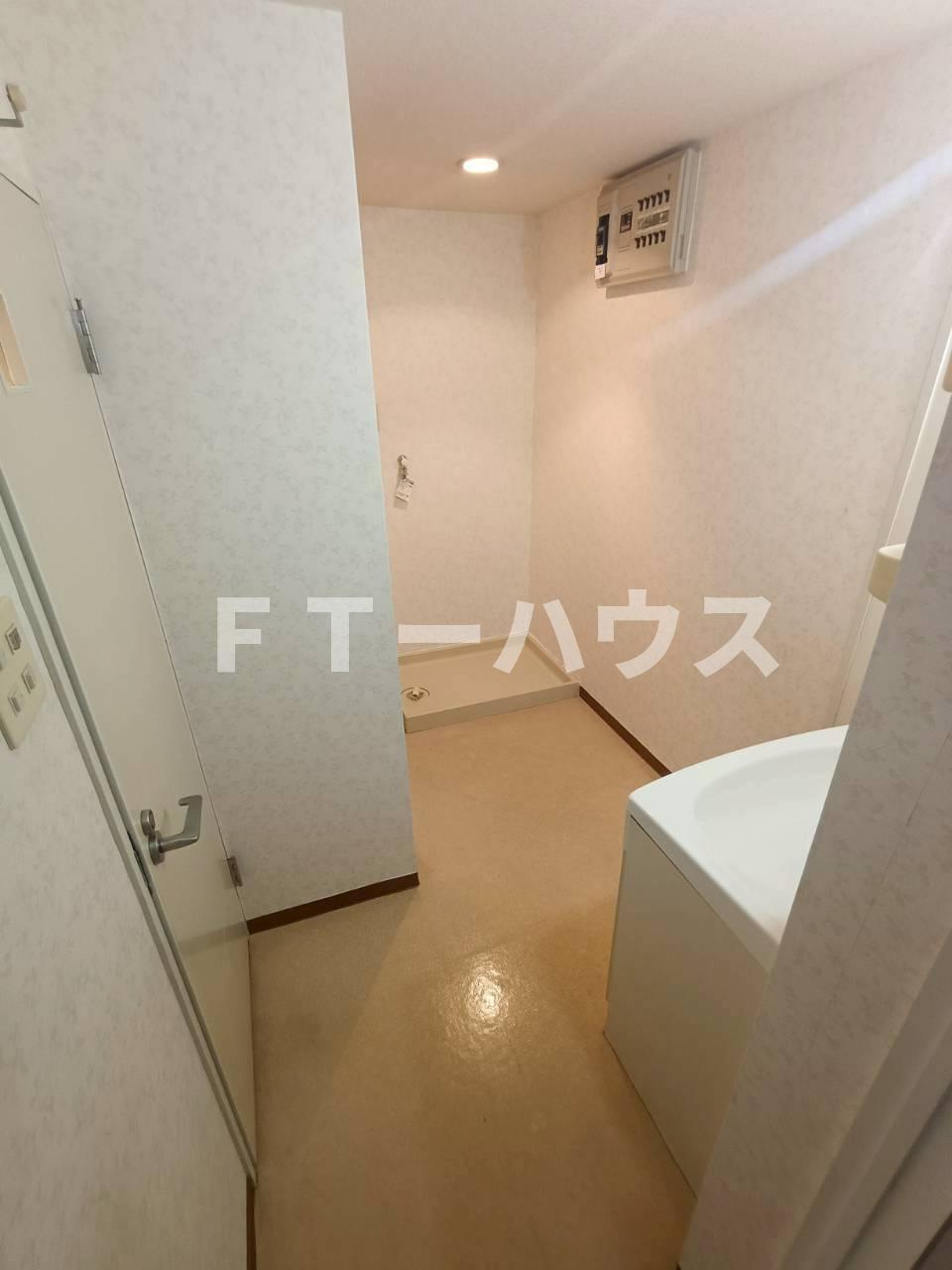 アイエムハイツ東中山の洗面所