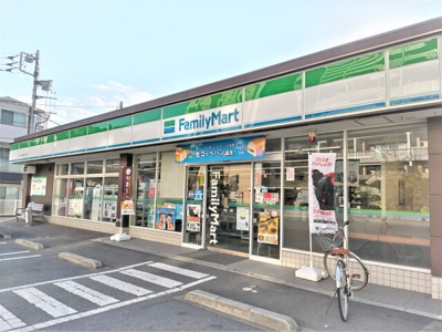 ファミリーマート さいたま別所五丁目店まで240ｍ