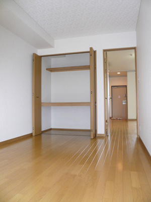※別室参考写真。洋室6.8帖です！