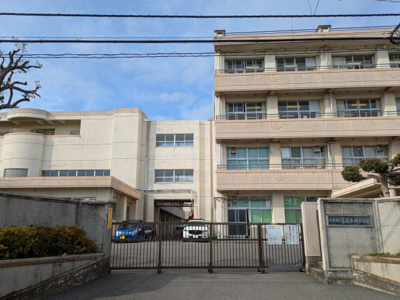 中学校