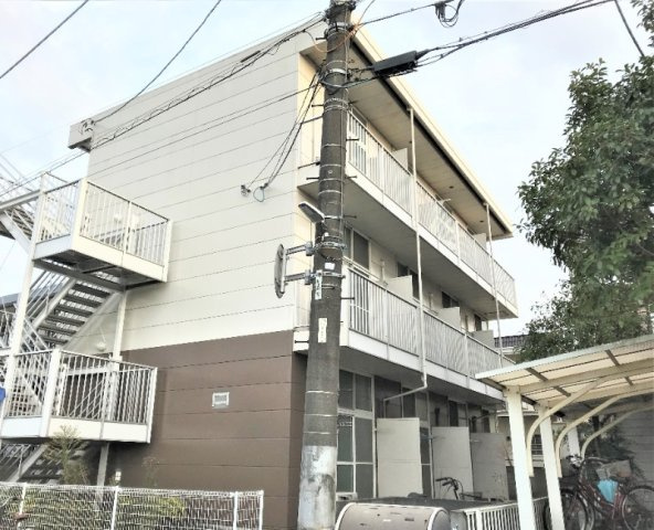 千葉市中央区末広３丁目のアパートの外観