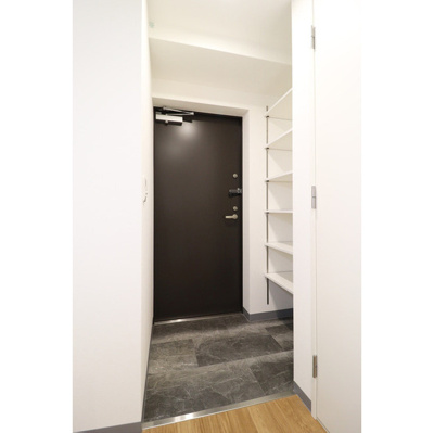 【玄関】 | BROAD 新うめきたRESIDENCE