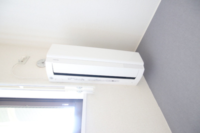 エアコン２基付き