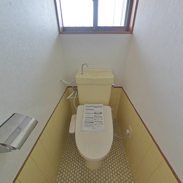 岐阜市粟野東３丁目の一戸建てのトイレ