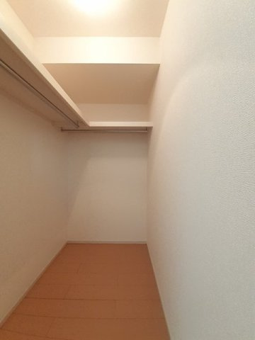 プラッツの収納|たっぷりとした収納スペースです