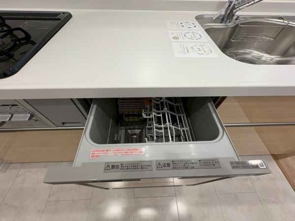 【キッチン】 | ベルドゥムール新越谷温泉 | 食洗器付き♪家事も時短ができて便利です♪