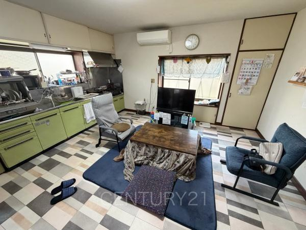 新里町新川中古のキッチン