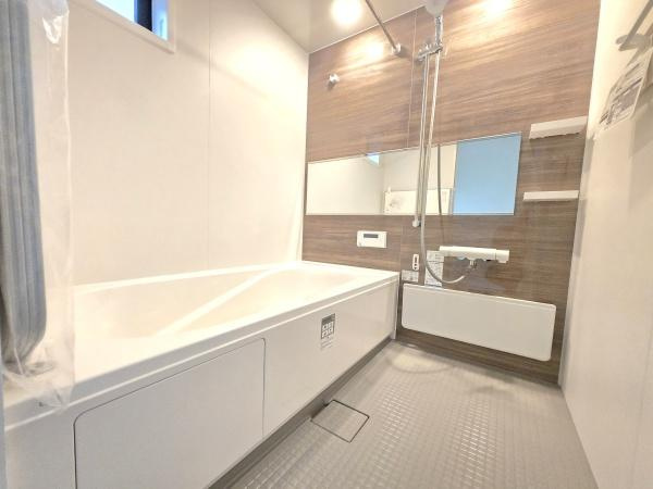 横浜市港北区新吉田東２丁目の新築一戸建の浴室|広々としたバスルームで一日の疲れをいやして下さい！