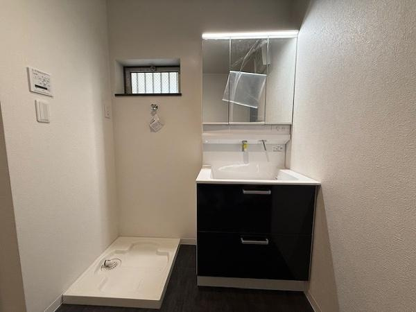 【独立洗面台】 | 大阪市東淀川区上新庄3丁目　新築戸建