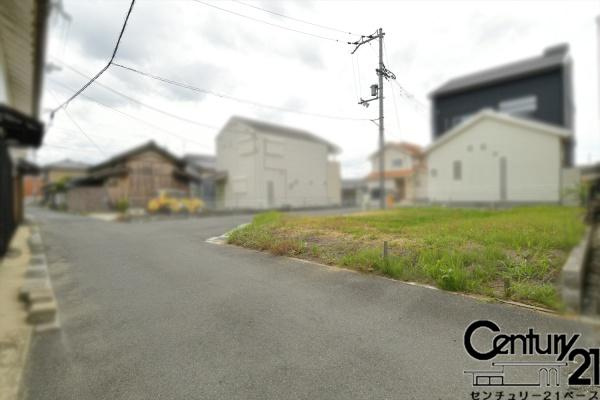 橿原市土橋町の売地の前面道路含む現地写真|■現地撮影写真■スーパーやコンビニまで徒歩１０分以内で便利です！