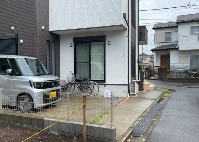 【展望】 | 桜や紅葉の名所に出かける人は多いと思いますが、家にいながら季節の移ろいを感じる生活を送りませんか？リビングや窓から見える景色が生活を彩るワンポイントに！現地から見える景色を堪能してみては如何でしょう。