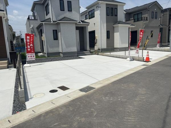 西尾市中畑町宮東22番　全4棟・C号棟の駐車場|施工例
