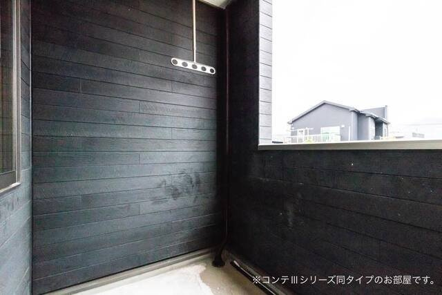 ヒカルサ大宮三橋のバルコニー