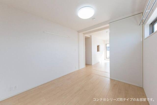 ヒカルサ大宮三橋の内装