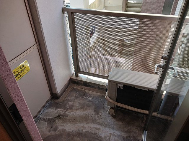 クレスト呉服町のバルコニー