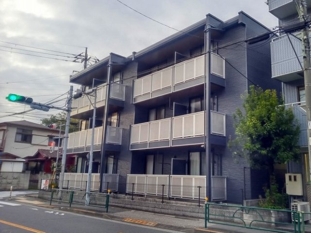レオパレスＢＬＵＥ　ＮＯＴＥの外観