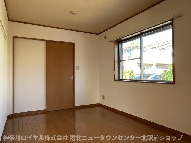 【寝室】