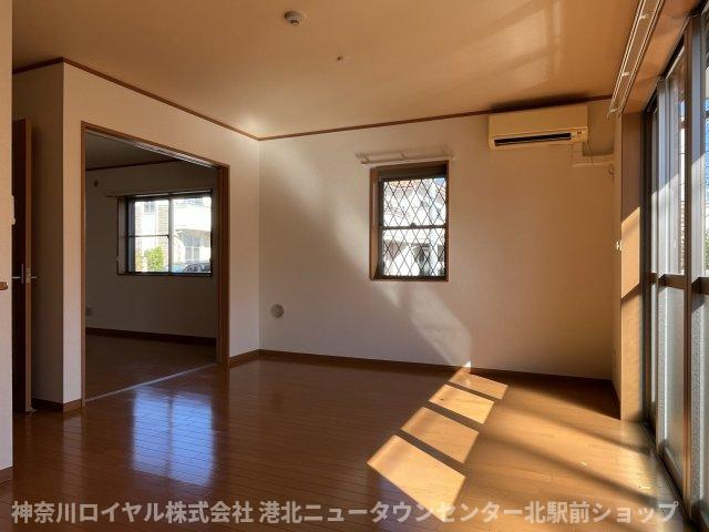 【居間・リビング】