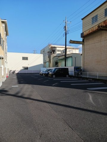 ボニート　Ⅱの駐車場