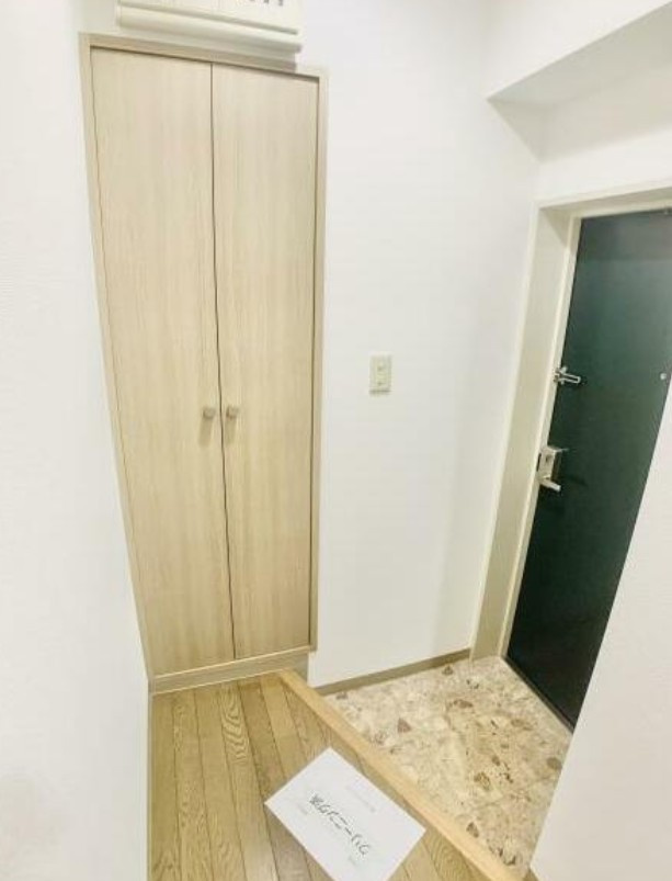 【玄関】