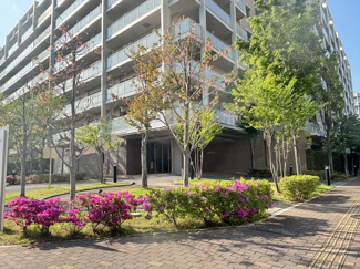  | Ｄ’グラフォートレイクタウンⅢ棟Ｇ館 | 居住者を迎え入れるエントランスは車寄せもあり、買い物後の荷下ろしもたすかります。