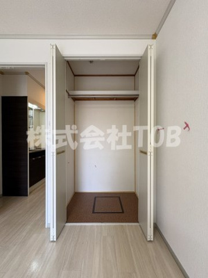 【収納】 | ドルフ北烏山D棟 | 洋室6帖　収納※クリーニング完了前※